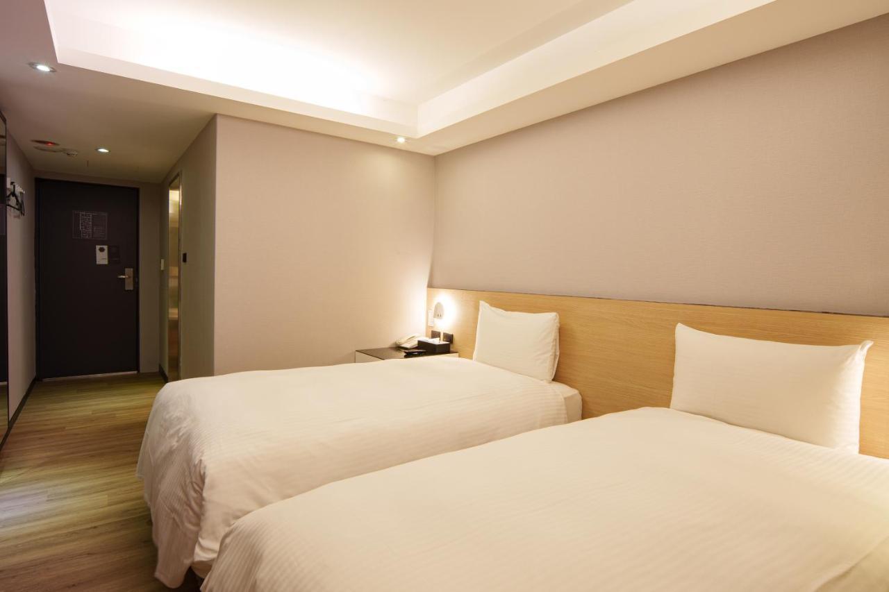 Hub Hotel Tucheng Extérieur photo