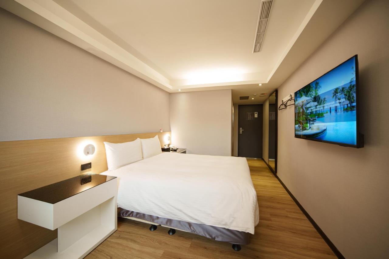 Hub Hotel Tucheng Extérieur photo