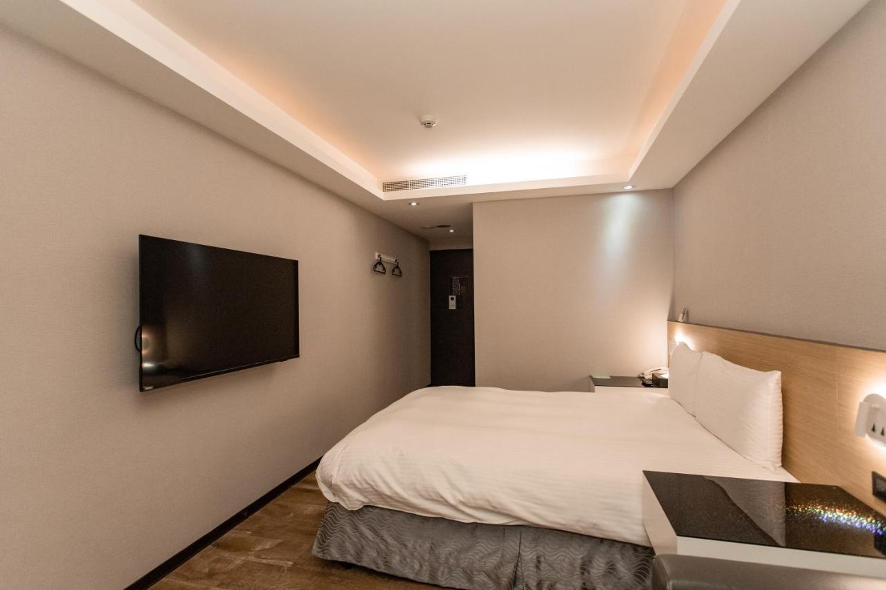 Hub Hotel Tucheng Extérieur photo