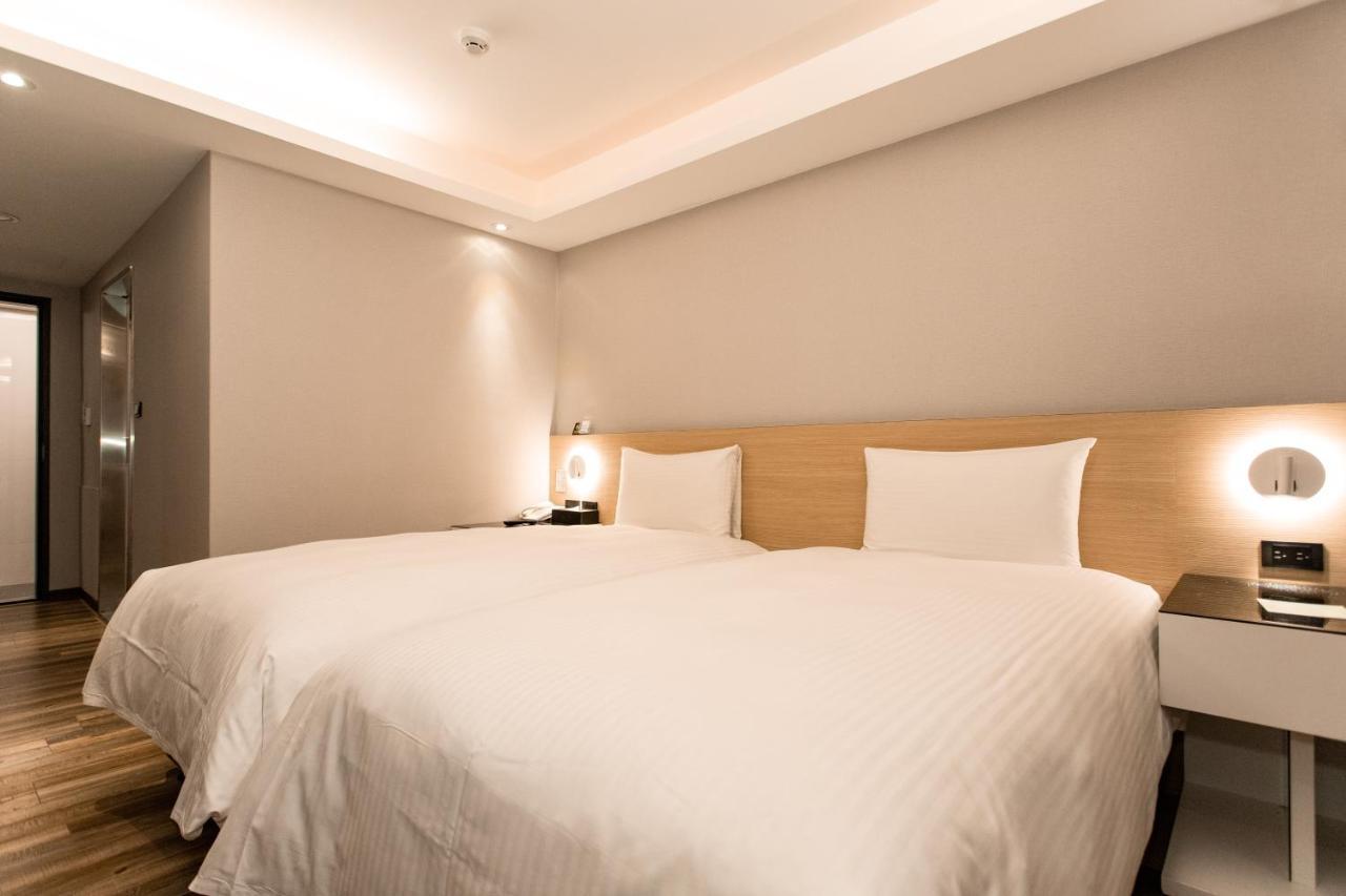 Hub Hotel Tucheng Extérieur photo
