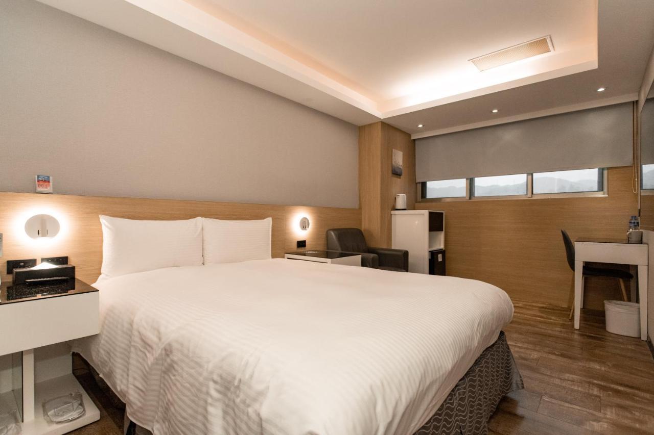 Hub Hotel Tucheng Extérieur photo